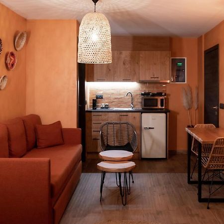 Minos By Agora Luxury Apartments In The Heart Of Heraklion 外观 照片