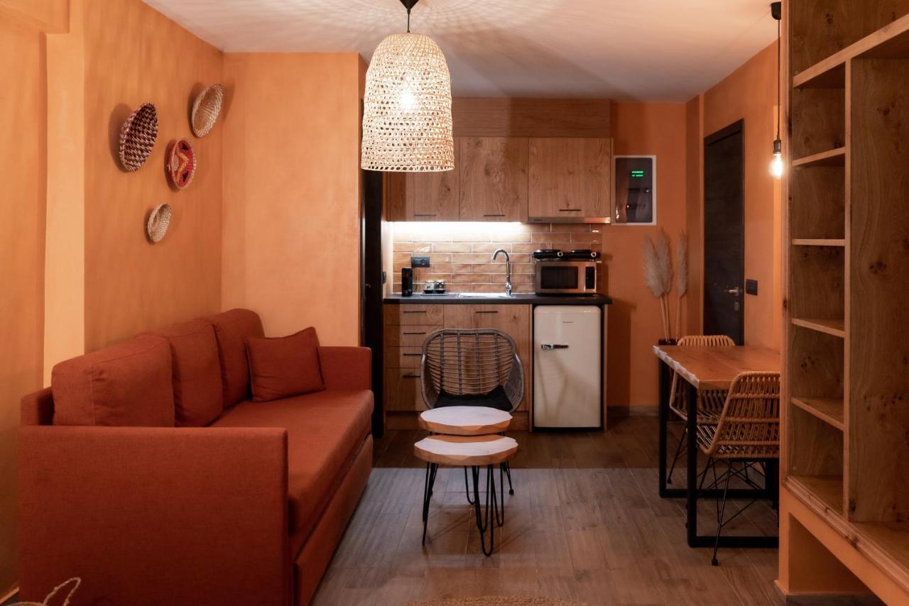 Minos By Agora Luxury Apartments In The Heart Of Heraklion 外观 照片